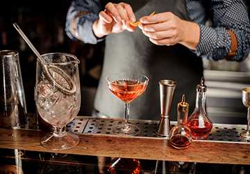 How to Master the Art of Mixology_ Elevate Your Beverage Game.edited